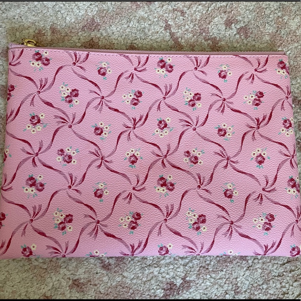 Stoney Clover Lane x Love Shack Fancy Flat Pouch